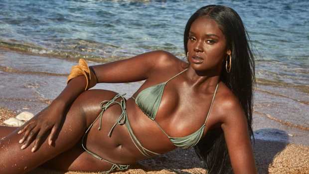Duckie Thot
